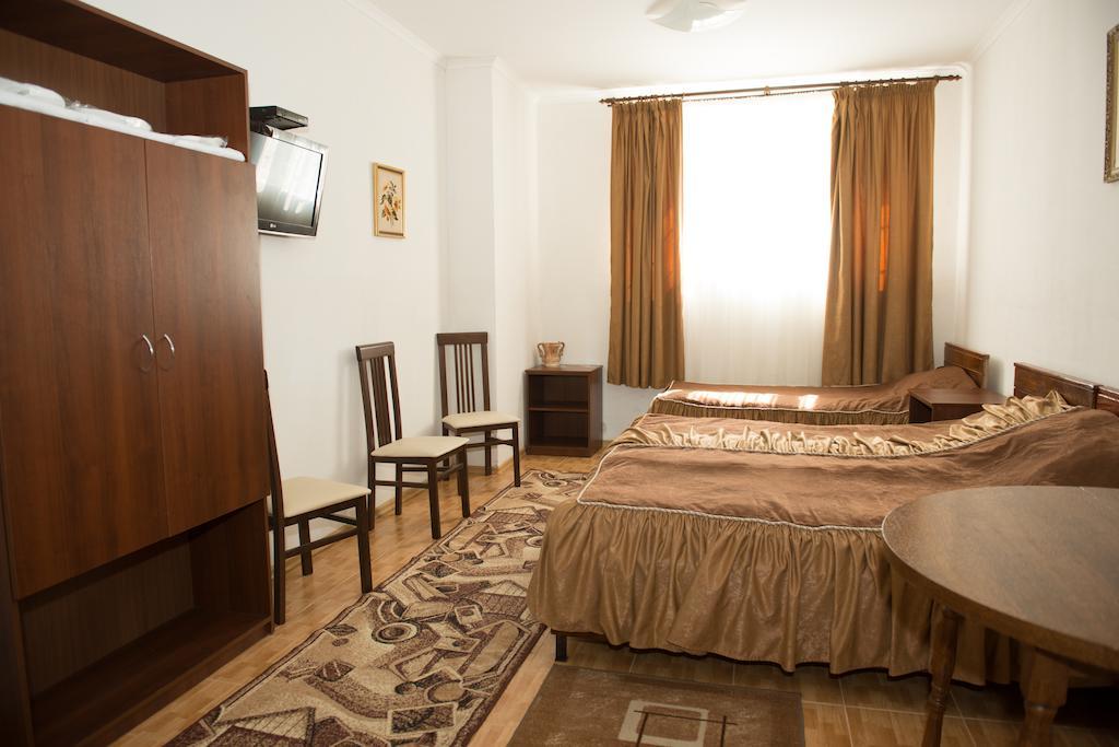 Hotel Acorn Irpin Chambre photo