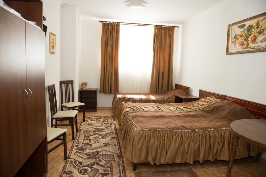 Hotel Acorn Irpin Chambre photo